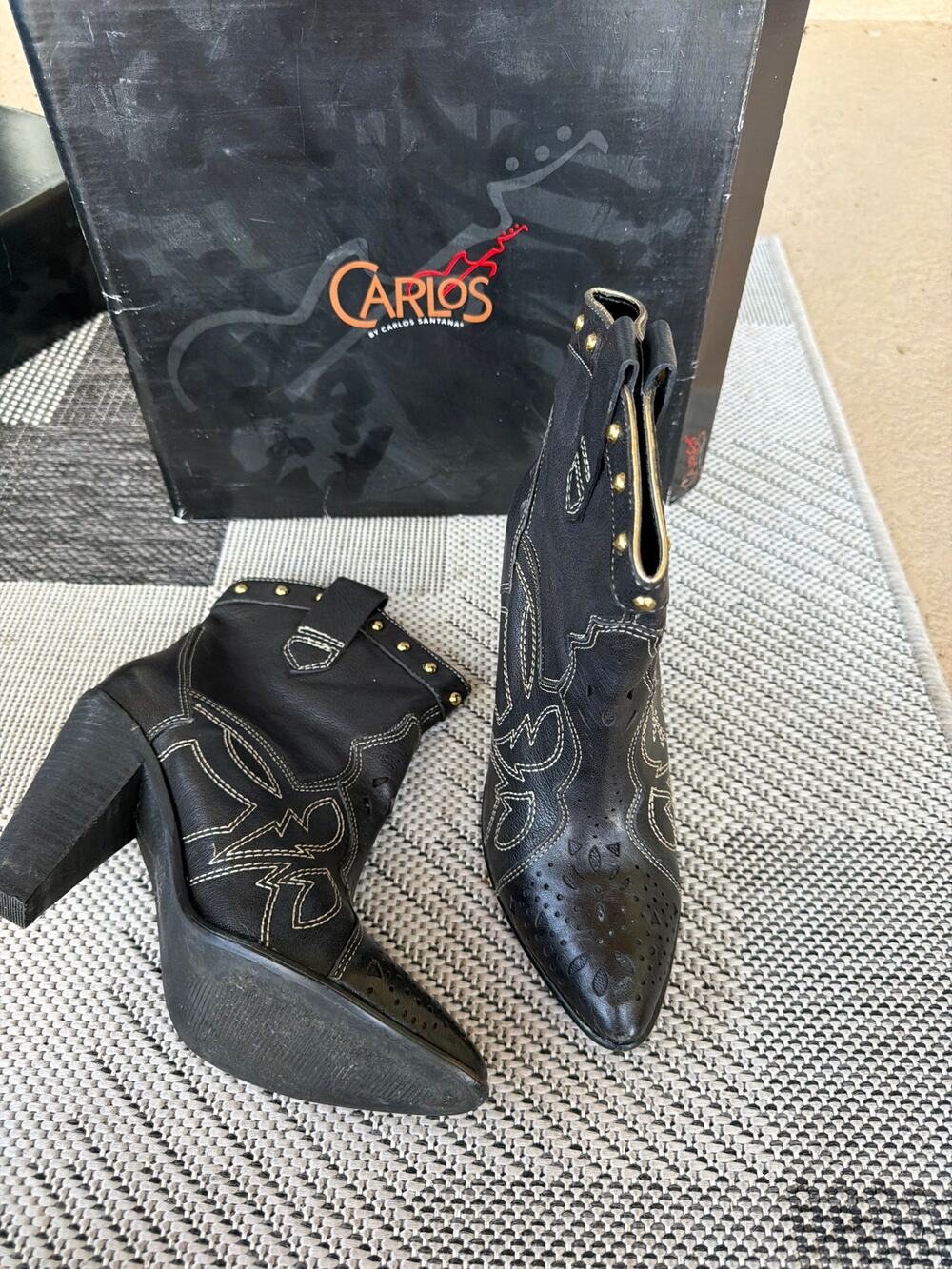 CARLOS Santana Western Boots Womens 8M Black Pointed Toe Heeled Leather Studded